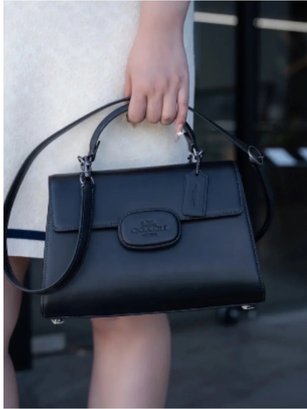 COACH - Eliza Top Handle Bag in Leather (CT852) - Picture 2 of 16